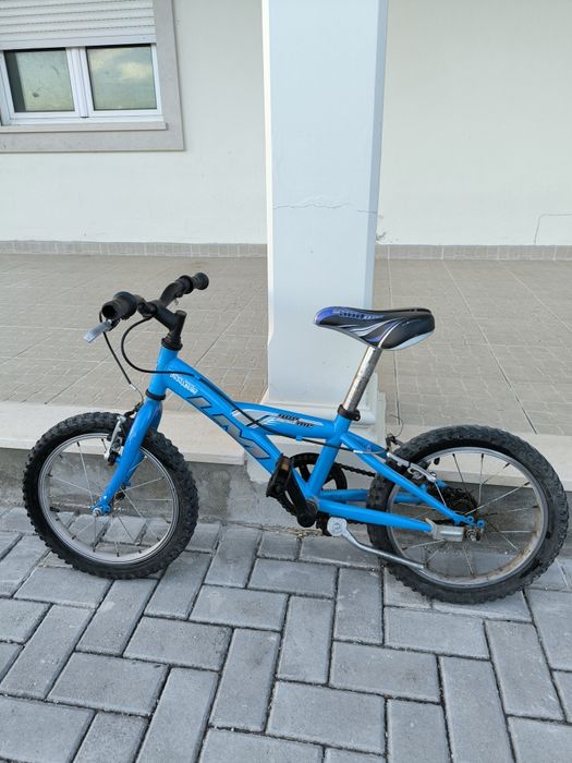 Bicicletas e trotinetes