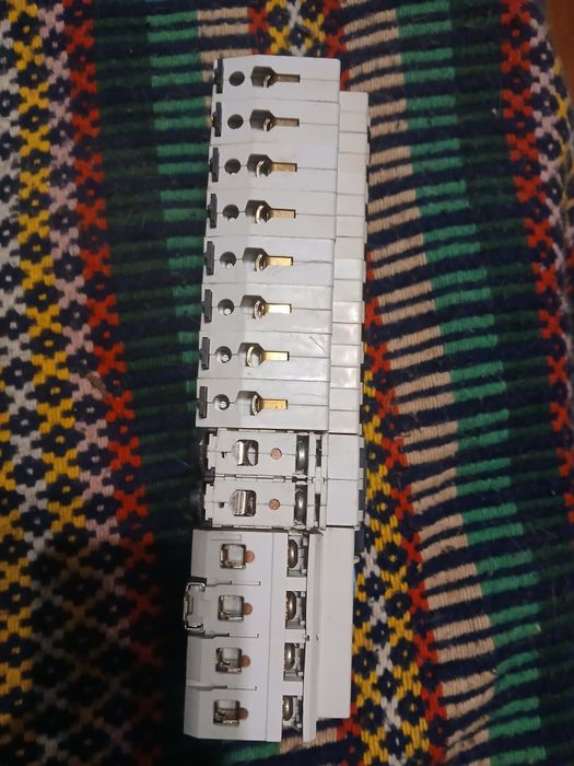 barra de disjuntores