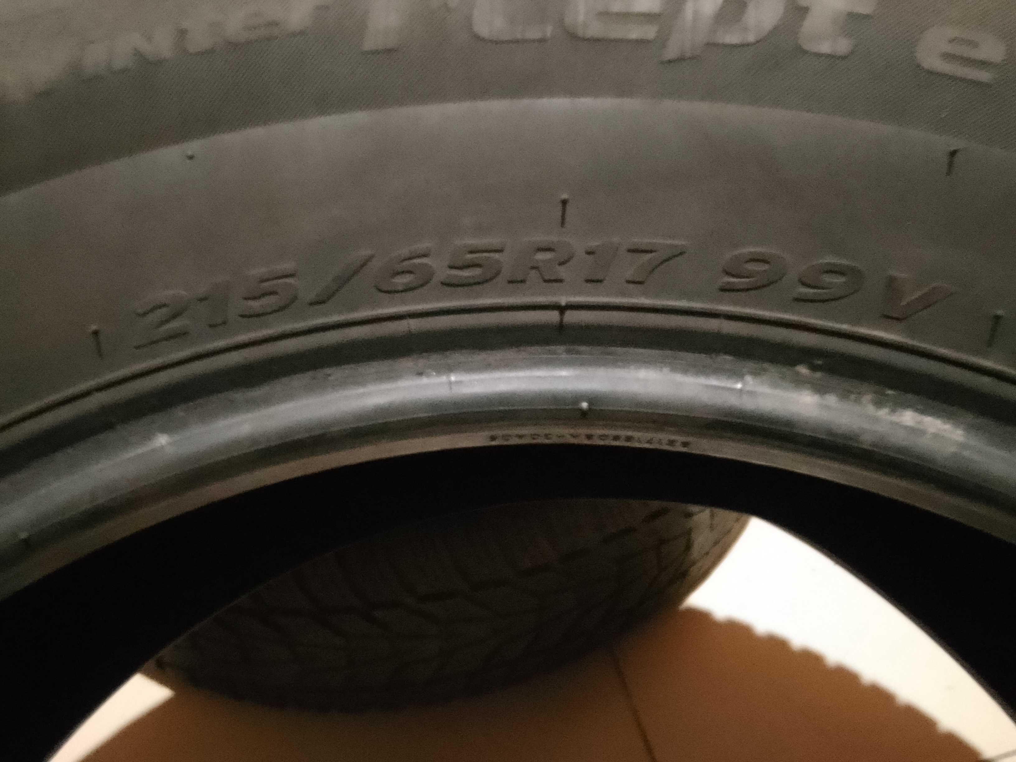 Комплект шин 215/65R17 HANKOOK  Winter Icert Ivo3