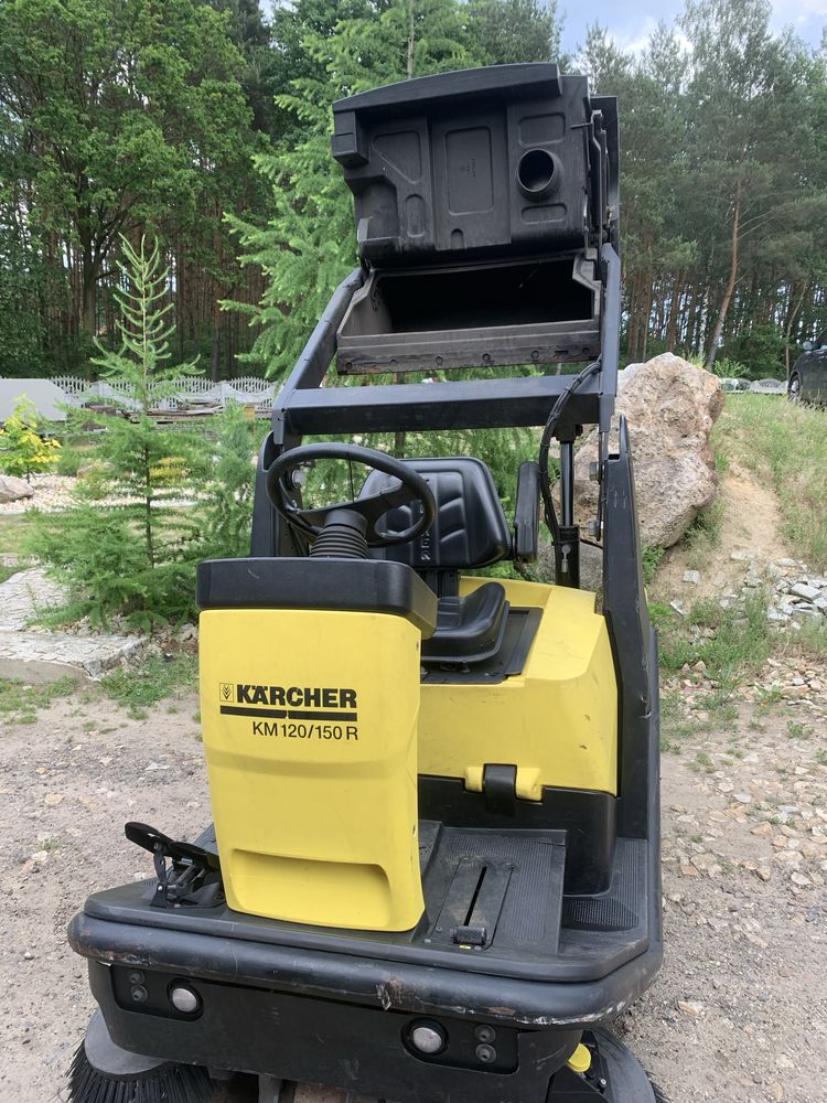 Zamiatarka Szorowarka Karcher KM 120/150 R