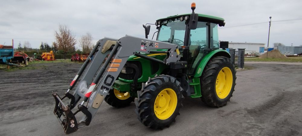 John Deere 5720 z Turem Maillux T 10 / 80 km