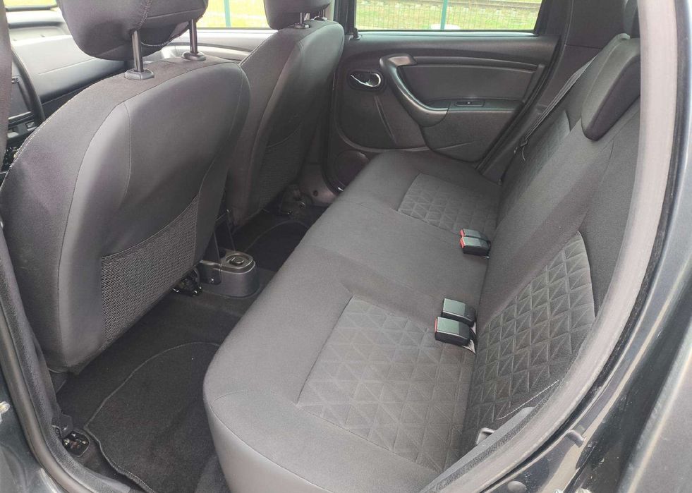 Продаю Dacia Duster 1.2 2015 року