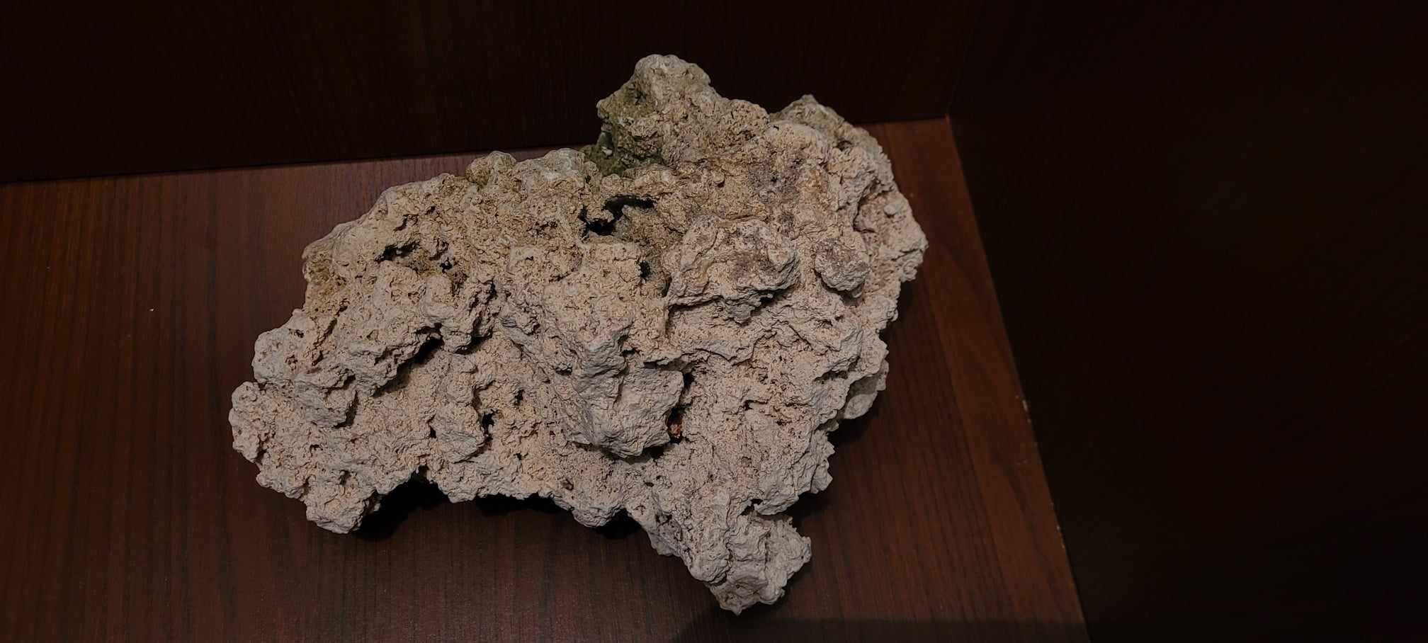 Sucha skała naturalna; 3,5 kg