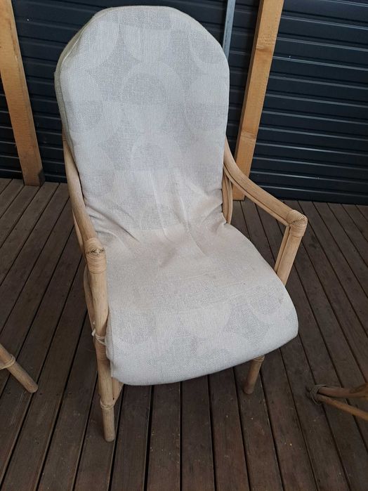 Sprzedam Fotele z Ratanu z poduchą