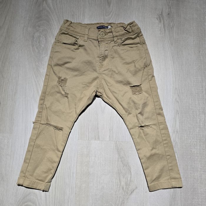 Spodnie chłopięce z przetarciami rozm 92. Orginal marines. Beżowe. Reg