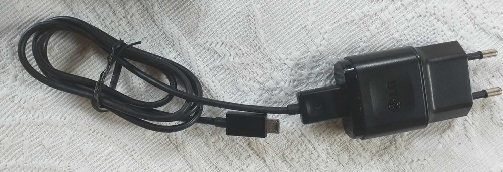 Carregador Samsung/LG/Siemens/cabo dados