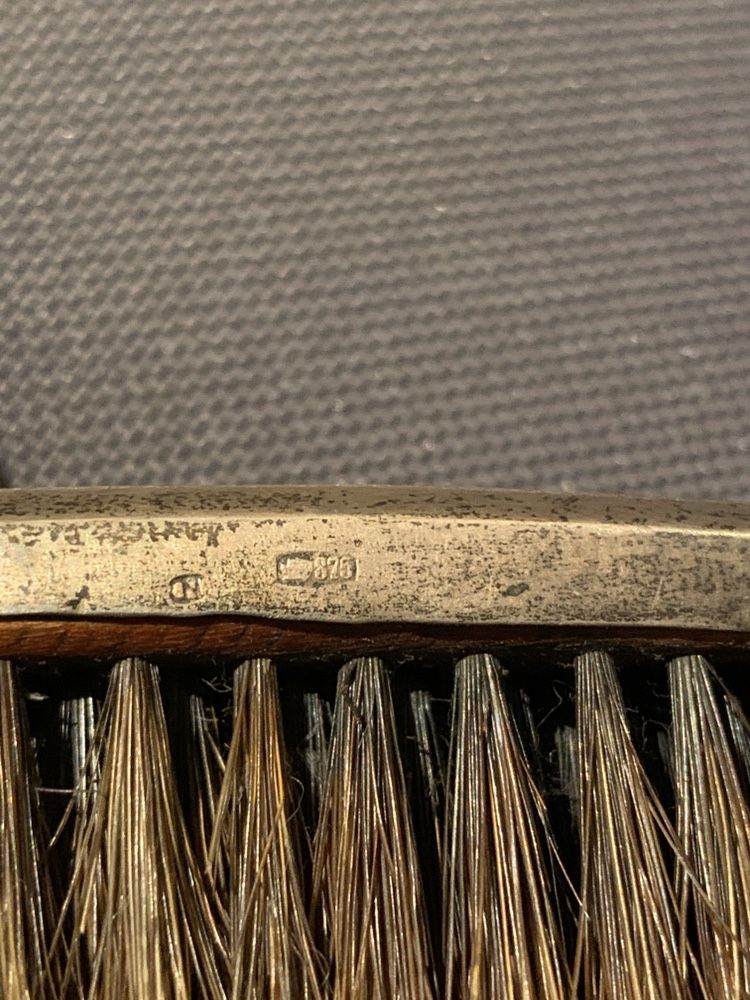 Stara srebrna pr. 875 szczotka do ubrań