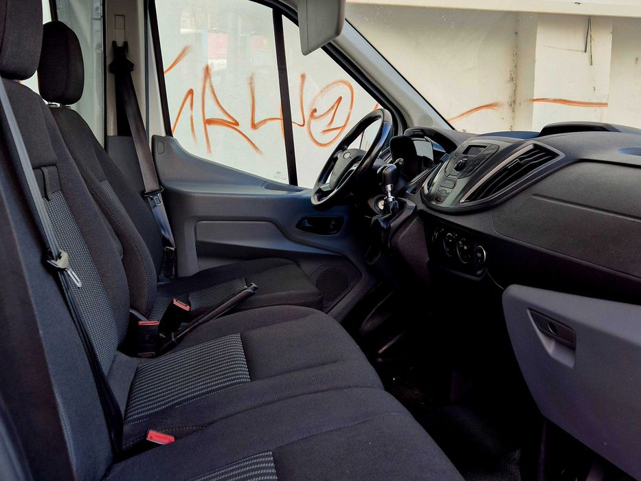 FORD TRANSIT 9 LUGARES