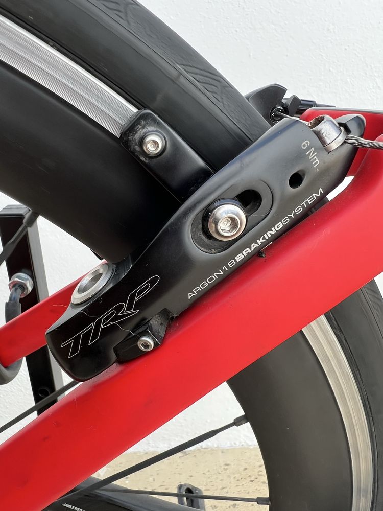 Bicicleta  triatlo Argon 18 E 117  2x11 velocidades