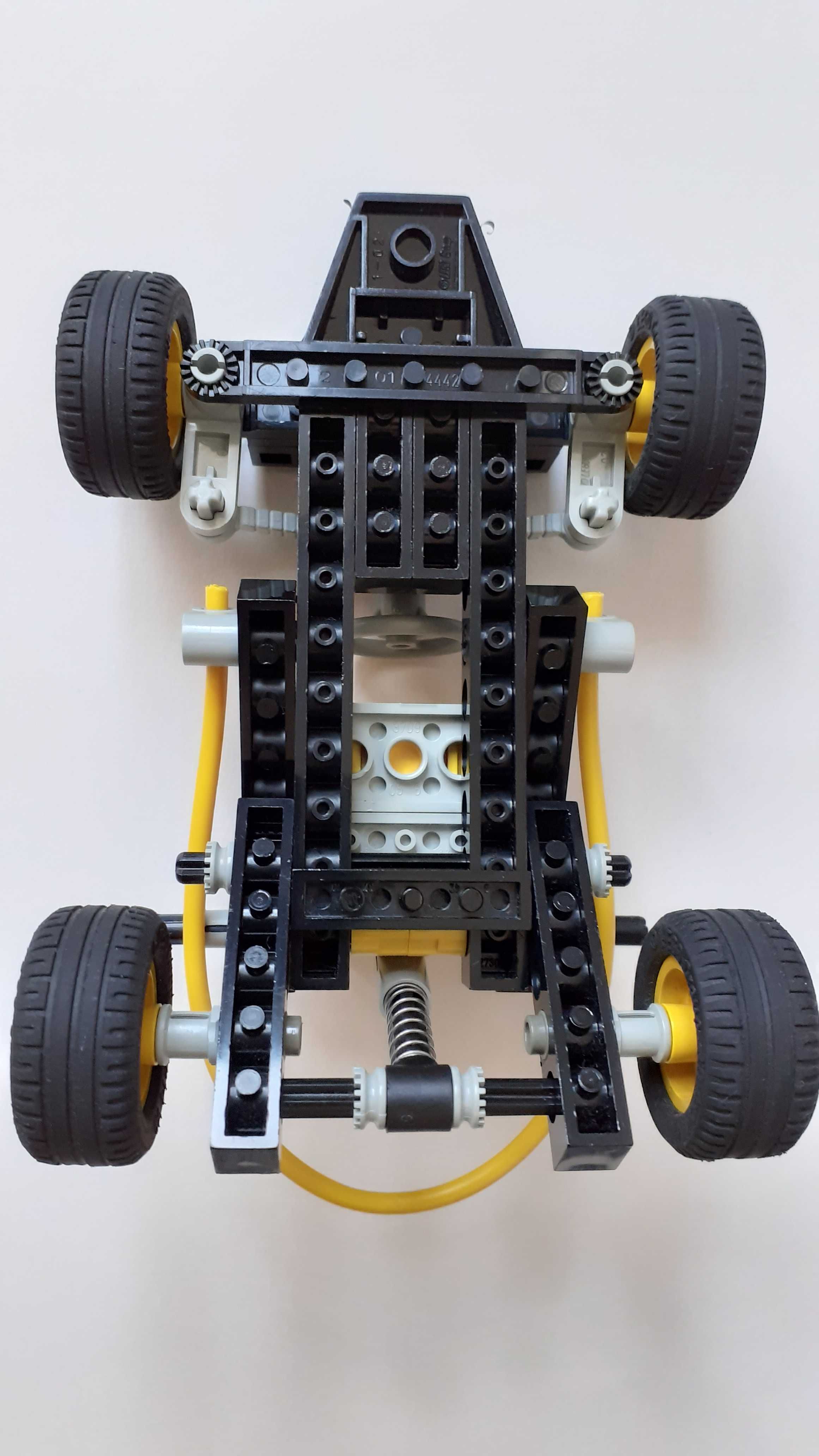 Lego technic 8207 Dune Duster