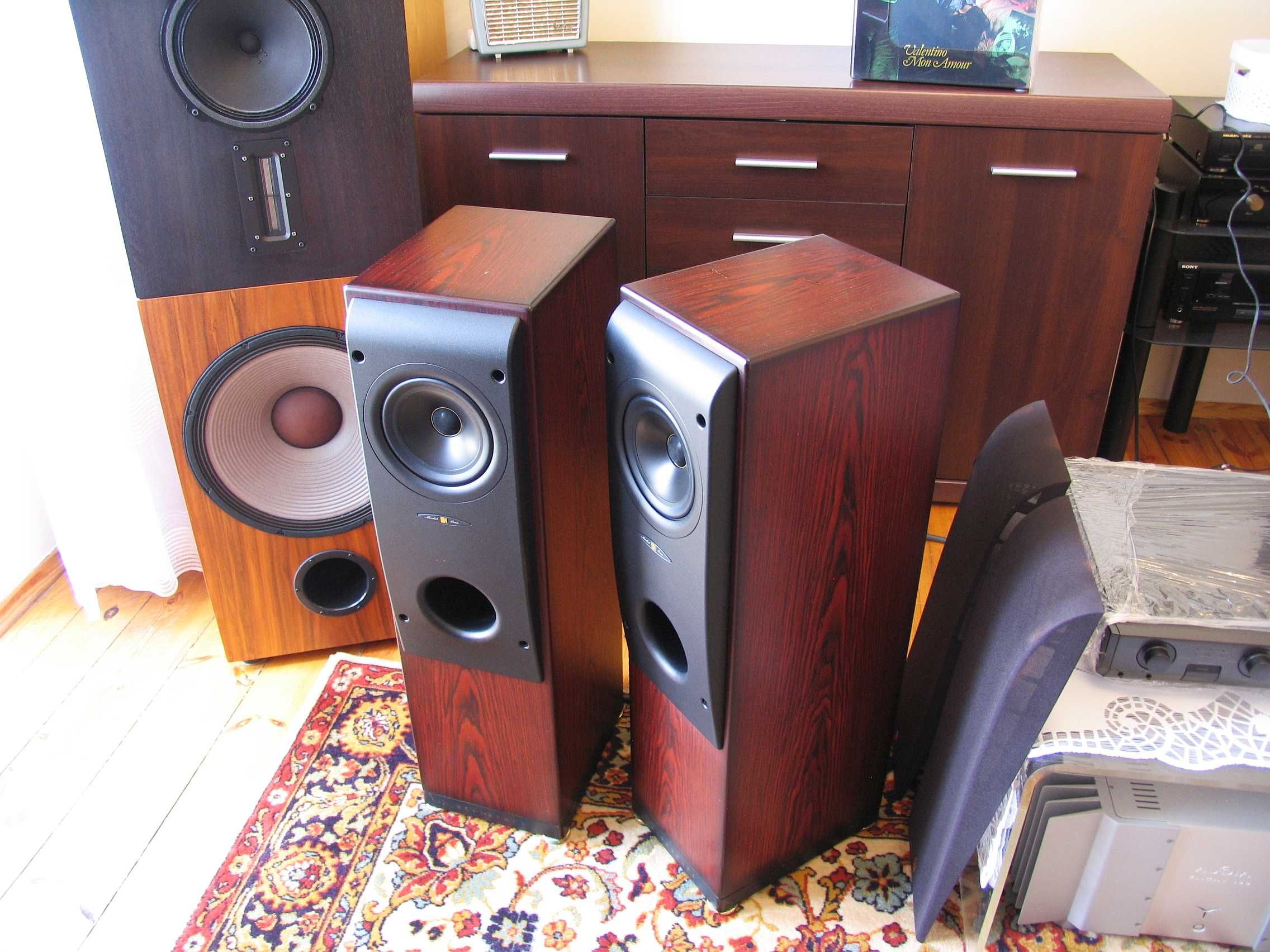 KEF Reference Series Model One / Kolumny ENGLAND '' Super ''