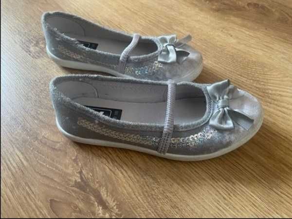 Buty, kapcie r 30 do przedszkola