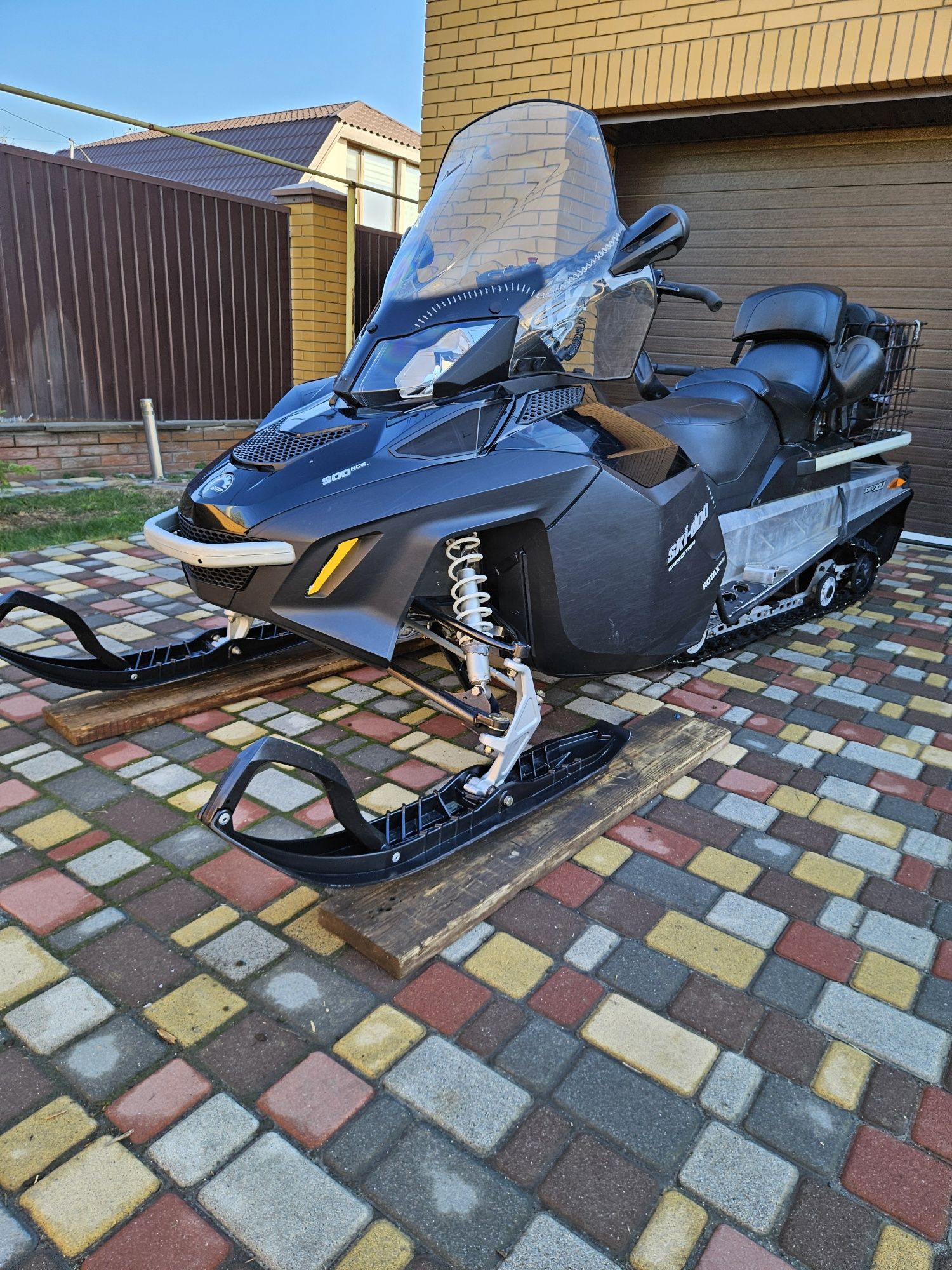 BRP Ski doo Expedition 900  ace 2015 снігоход