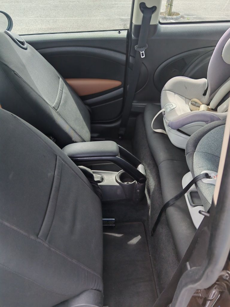 Mini Cooper D 1.6 120CV