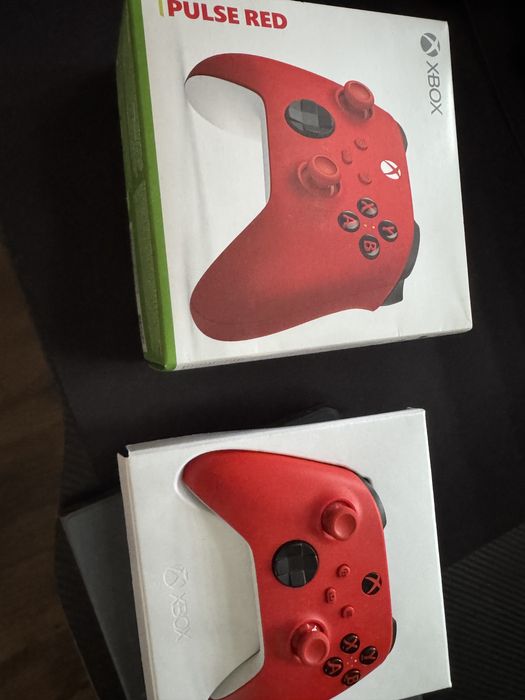 Pad Xbox Pulse Red + akumulator oryginalny