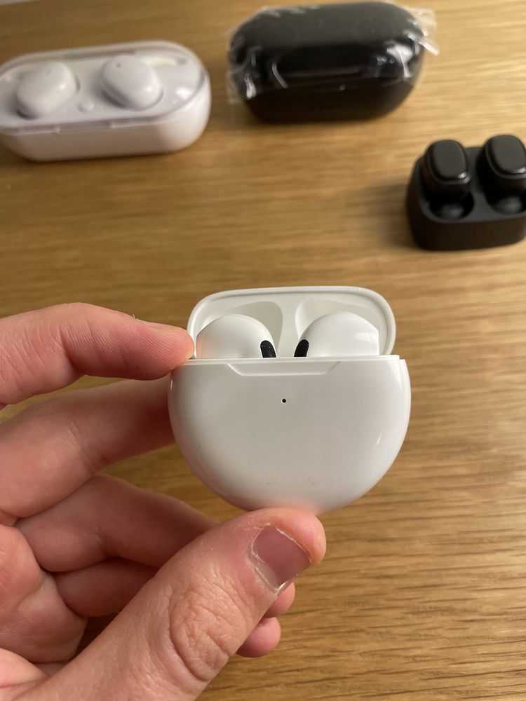 Fones de ouvido bluetooth novos
