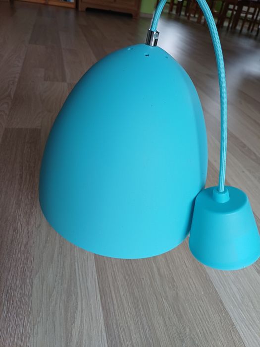 Lampa sufitowa dziecięca młodzieżowa niebieska wisząca dla chłopaka