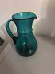 Caneca em vidro verde