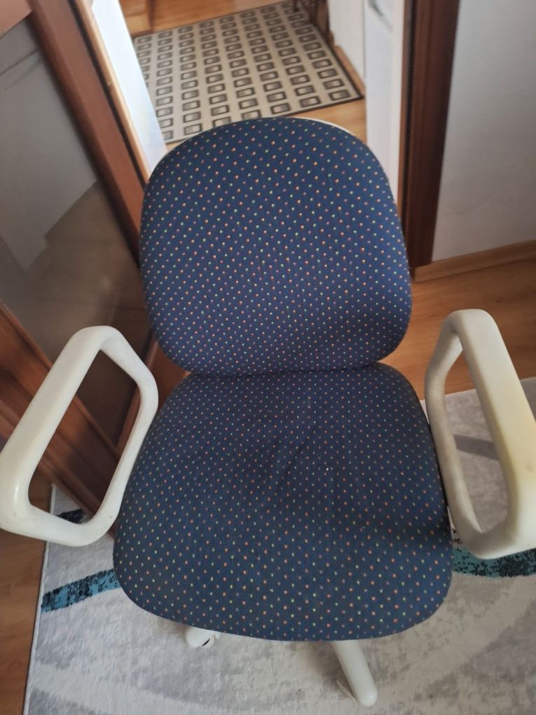 fotel na kółkach