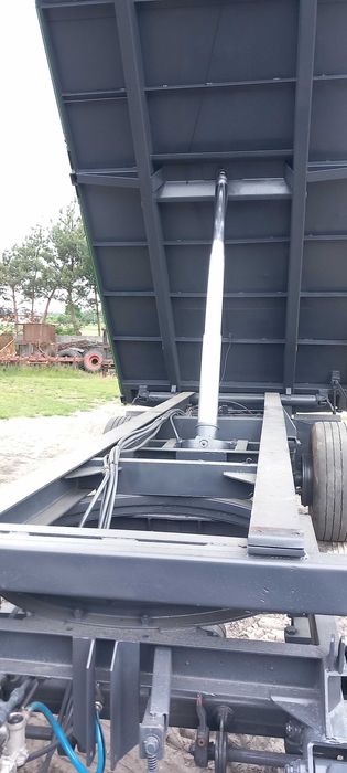 Przyczepa wywrotka  12 ton