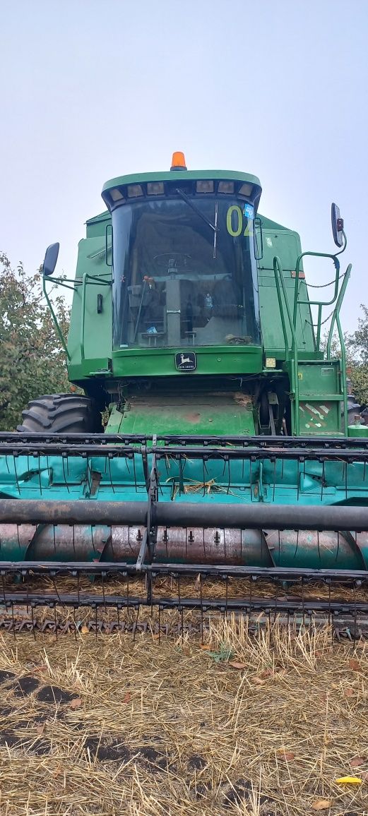 Комбайн John Deer9500