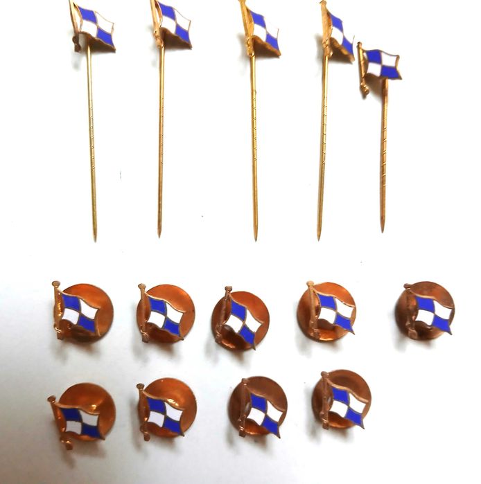 Crachás, chapas de trabalhadores, emblemas da C. Nacional de Navegação