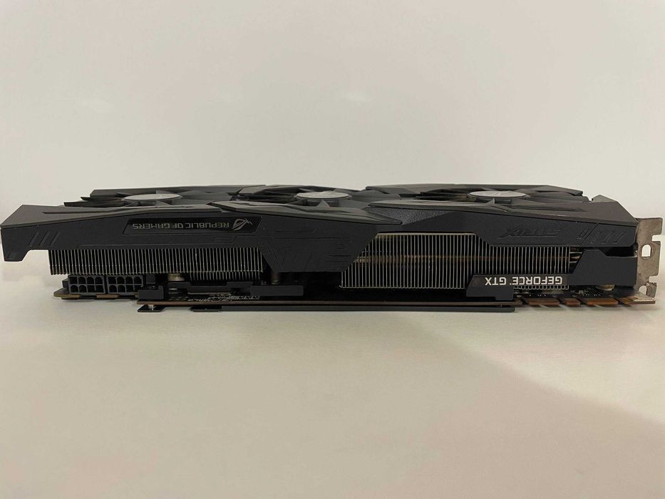 Відеокарта GTX 1080 Ti ASUS ROG STRIX 11G