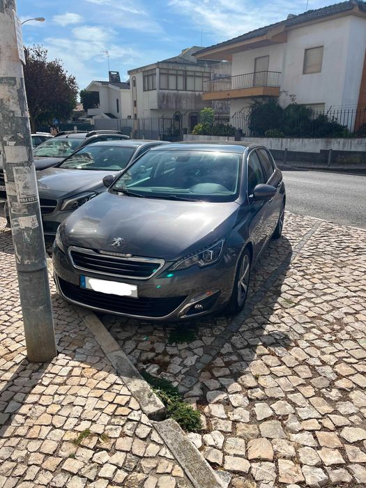 Peugeot 308 PureTech 130 EAT8 Allure Pack