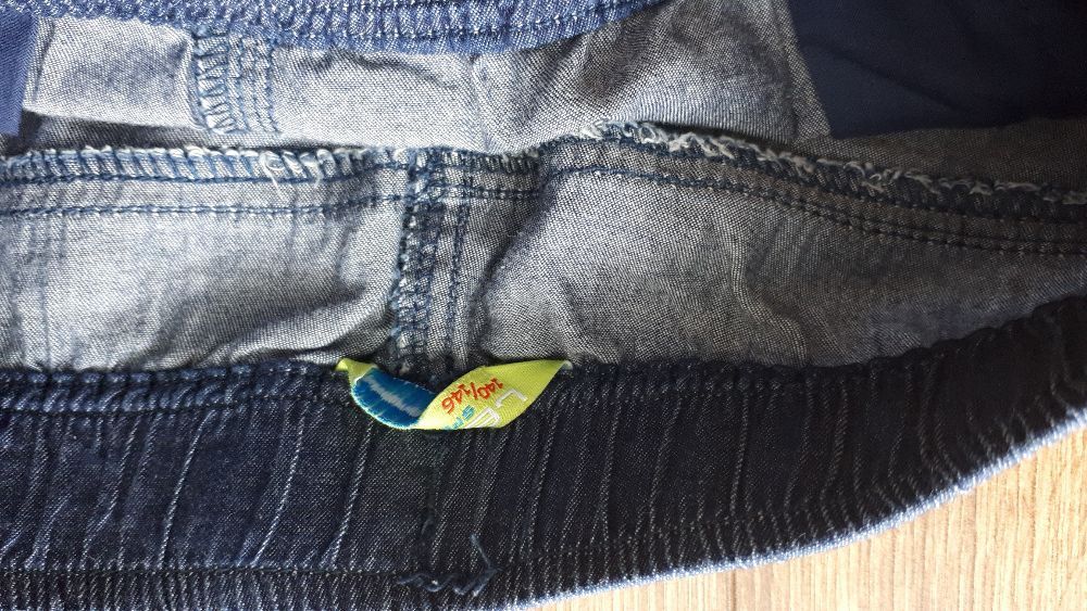 Spodnie chłopięce 140-146cm. Bdb. Stan.