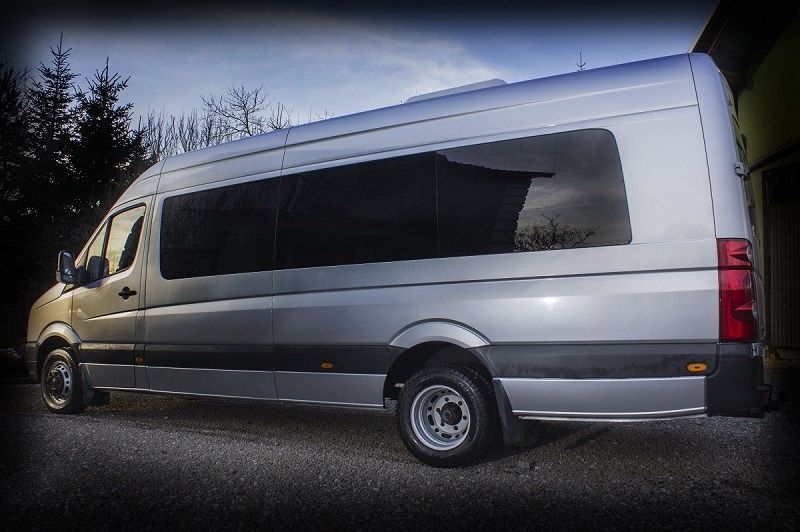 Wynajmem autokarów busów autobusów Przewóz osób IKAR