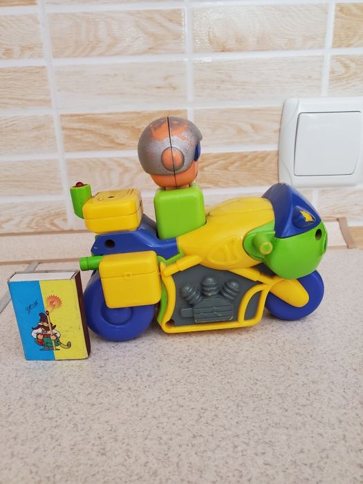 Игрушка мотоциклист
