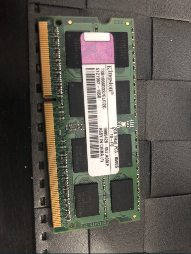 Kingston 2 x pamięć ram 2 gb ddr3 1066 mhz do laptopa