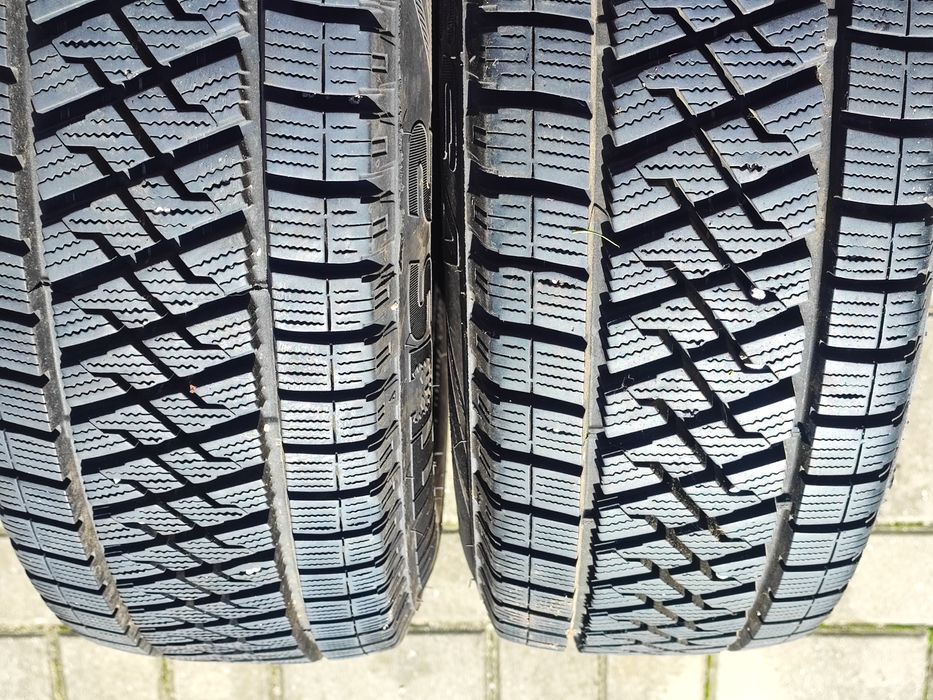 Koła opony zimowe Transit 5x160 195/70 R15C