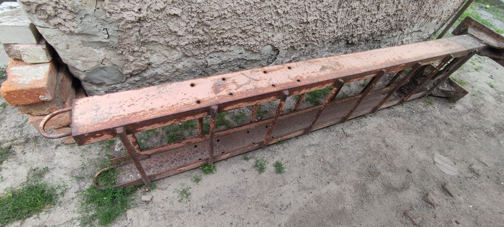 Продам металоконструкцію швелер
