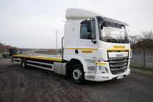 DAF 290  Autolaweta DAF 290 (2014r.) 628 400 km przebieg, 336 KM, wciągarka