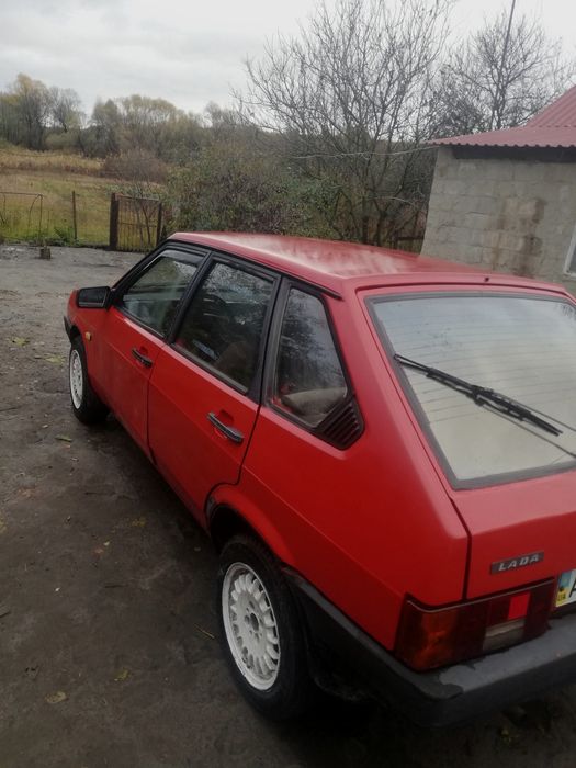 Продам Ваз 2109 в нормальном состояние
