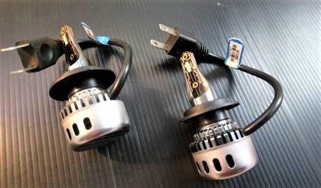Kit 2x Mini LED lâmpadas automóvel H1, H4 ou H7