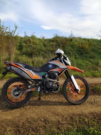 Продам Мото кросовий мотоцикл ендуро Motoleader ML250CRF