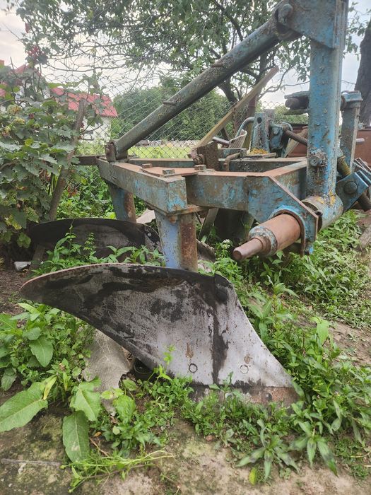 Плуг 2х35 до т-25