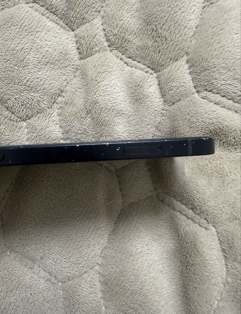 iPhone 12 64GB rsim