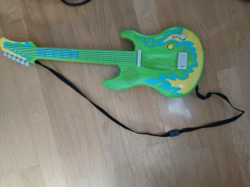 Guitarra criança