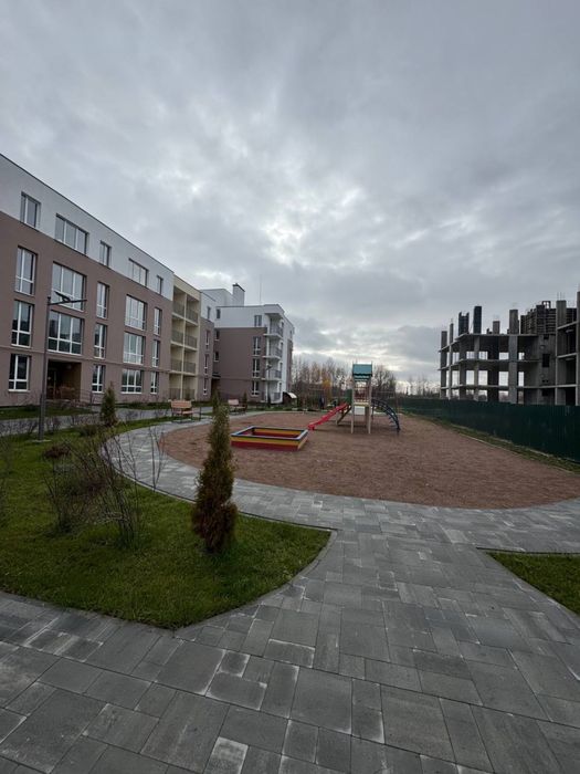 Готова однокімнатна квартира 35 м2, податок 2%, держ програми так! Газ