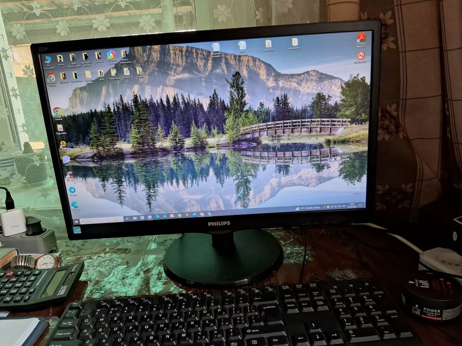 ТЕРМІНОВО Продам компьютер в зборі в робочому стані