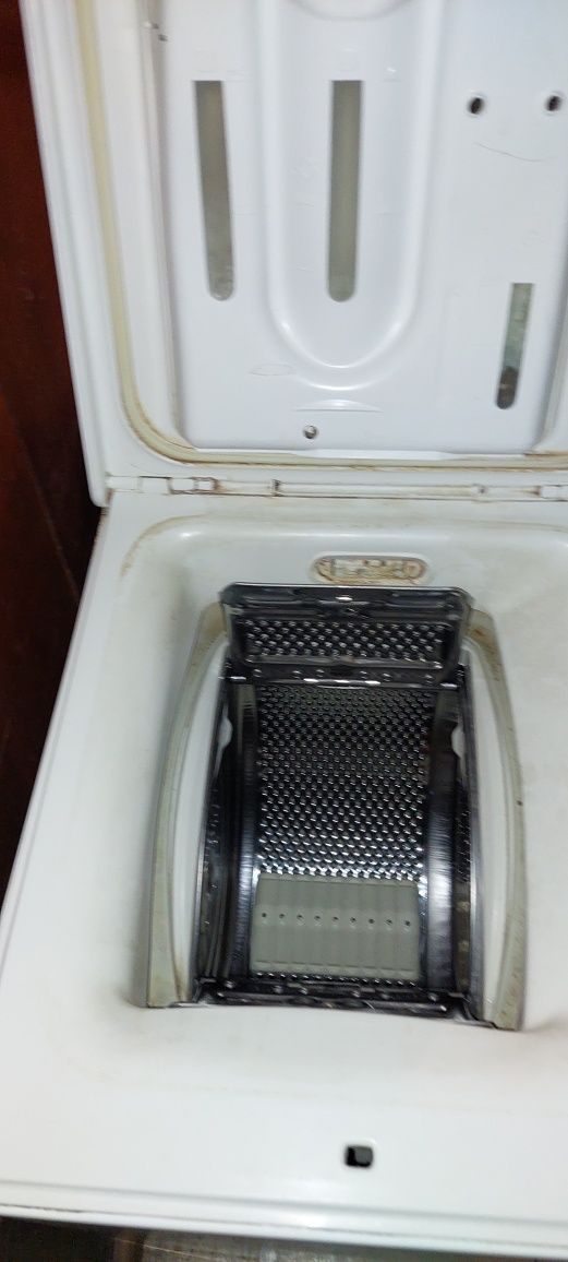 Продам стиральную машинку Занусси под восстановление