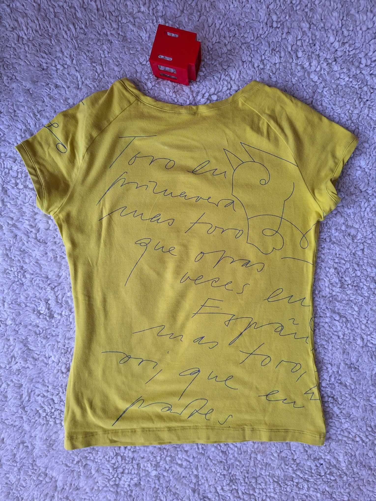 t-shirt damski z tematyką hiszpańską: napisy i obrazki- limonkowy