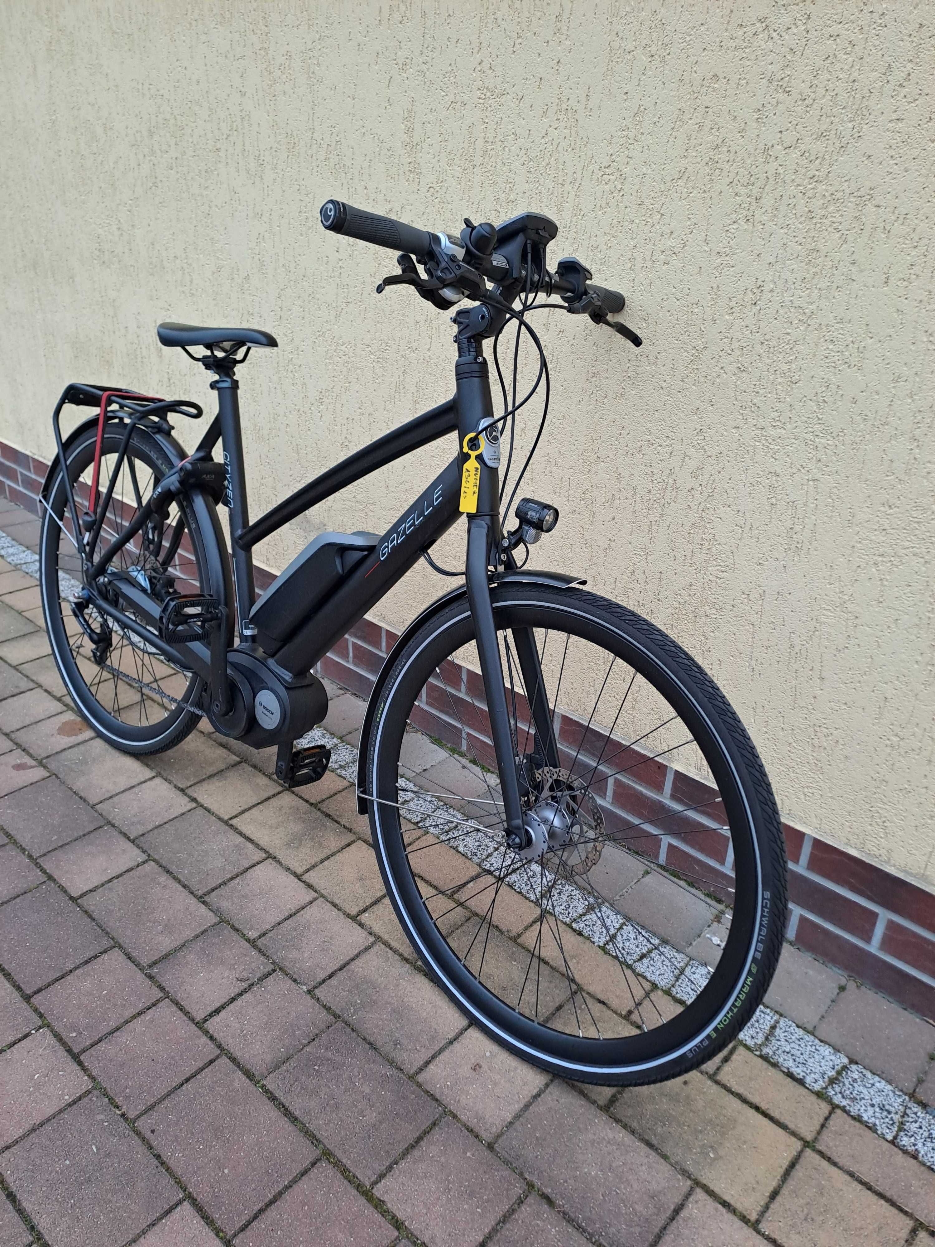 Gazelle Cityzn C8, elektryczny rower holenderski/BOSCH/Alu/8Nexus/57cm