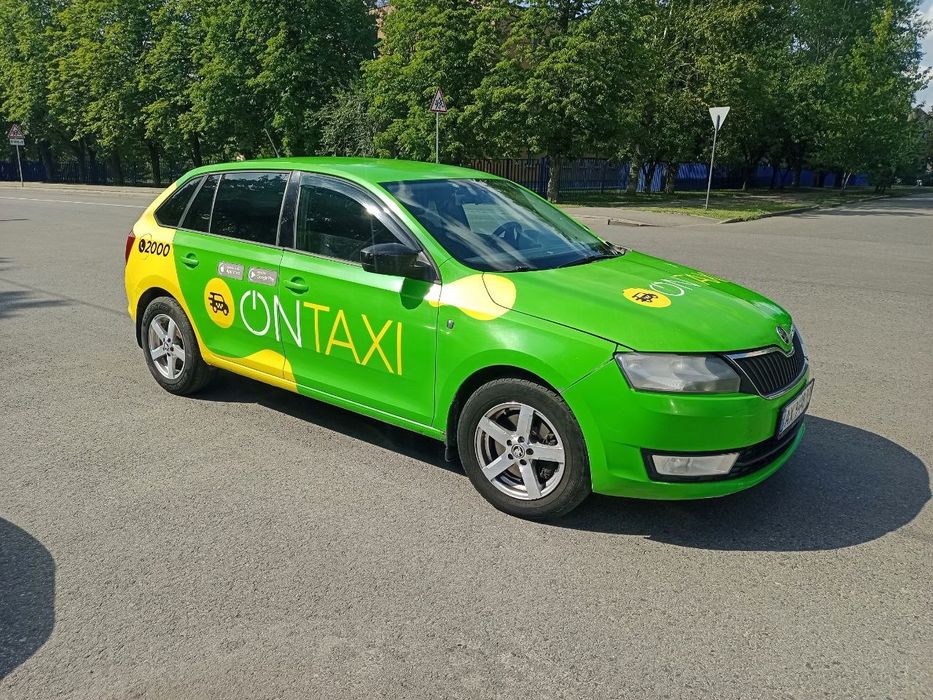 Skoda Rapid Spaceback 1.6 MPI Ontaxi FullBrand