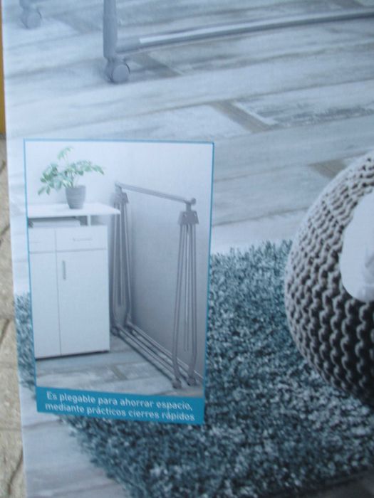 Cabide para pendurar roupa