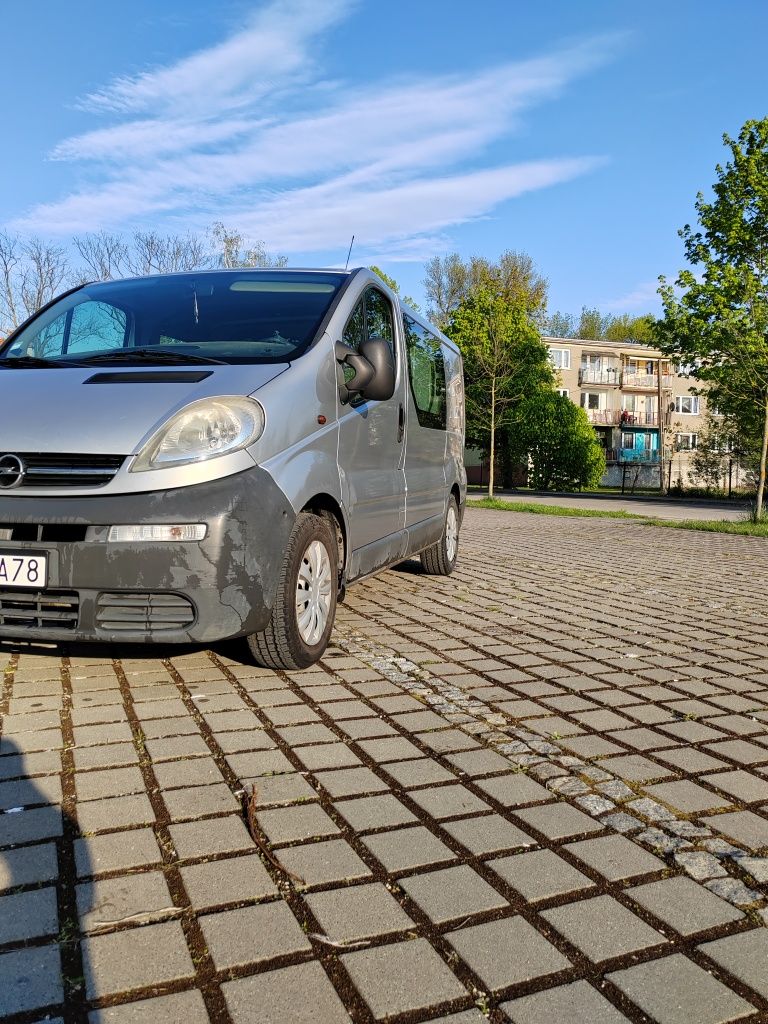 Opel Vivaro Zadbany 2006r