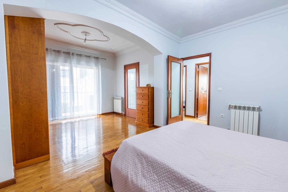 Moradia T4 + 1 a 10 km de Guimarães